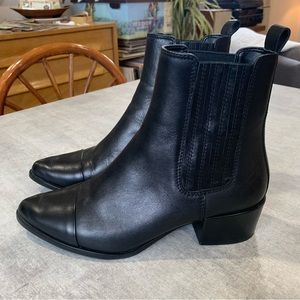 Banana Republic Leather Ankle Boot, 8.5